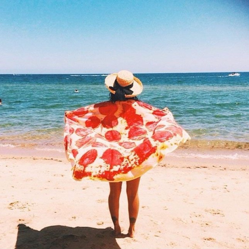 Mainstays 58" Round Pizza Beach Towel
